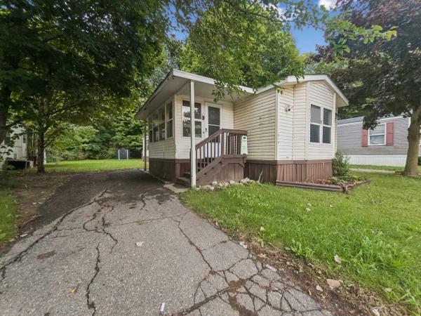 1991 Fleetwood Manufactured Home