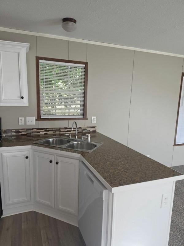 2015 Champion Redman Advantage II Mobile Home