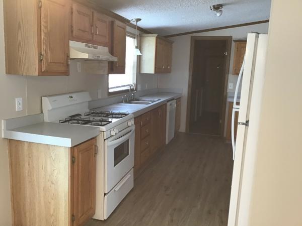 1994 Friendship n/a Mobile Home