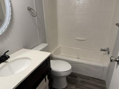 Photo 5 of 9 of home located at 316 East Fork Crossing Batavia, OH 45103