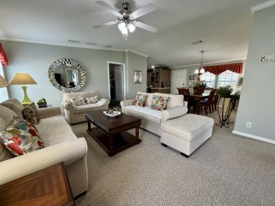 Photo 4 of 35 of home located at 3938 Manatee Club Drive Ruskin, FL 33570