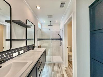 Photo 3 of 24 of home located at 5715 Camelford Drive Lot 528 Sarasota, FL 34233