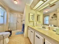 1984 PRES Mobile Home