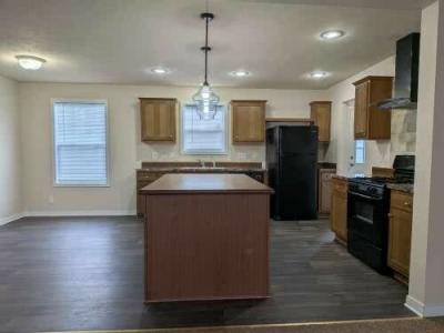 Photo 2 of 6 of home located at 29326 Pine Flat Rock, MI 48134