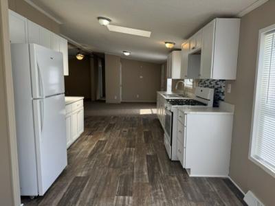Photo 3 of 5 of home located at 28286 Oakwood Flat Rock, MI 48134