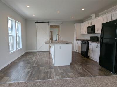 Mobile Home at 28758 Glenwood Flat Rock, MI 48134