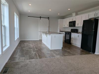 Photo 2 of 8 of home located at 28758 Glenwood Flat Rock, MI 48134