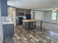 2022 Clayton 95PLH28523A Mobile Home