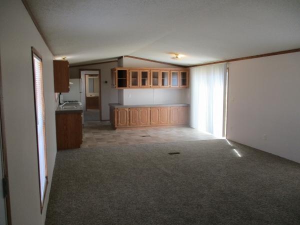 1999 Fairmont Mobile Home