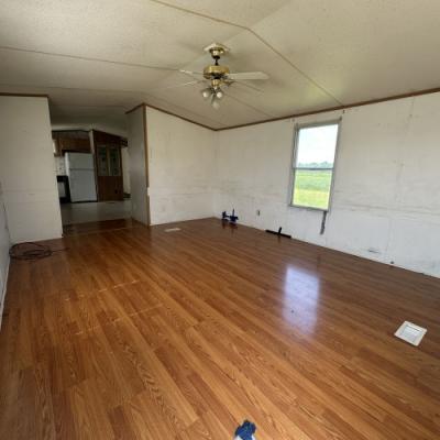 Photo 2 of 30 of home located at 121 Pompano Drive New Bern, NC 28560