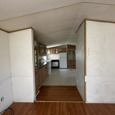 Photo 3 of 30 of home located at 121 Pompano Drive New Bern, NC 28560