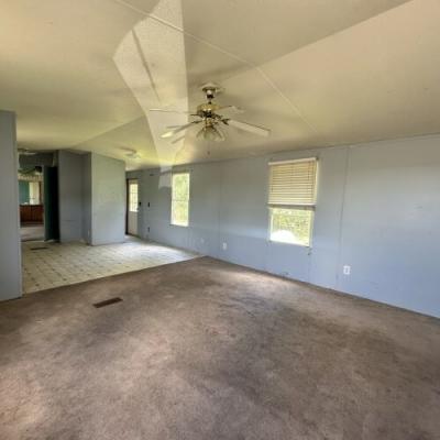 Photo 3 of 21 of home located at 141 Pompano Drive New Bern, NC 28560