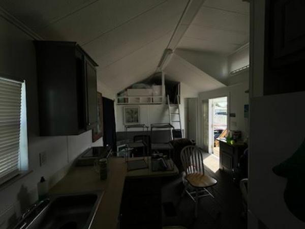 2001 Chariot Cottage Mobile Home
