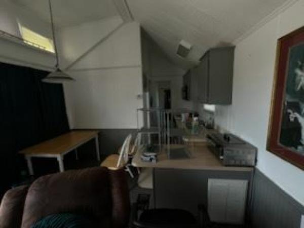 2001 Chariot Cottage Mobile Home