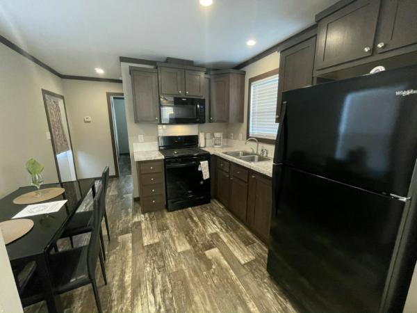 2020 Champion - Athens PM Mobile Home