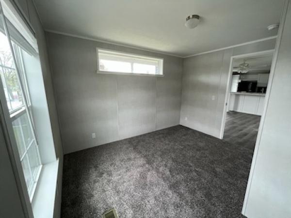 2023 ADVENTURE 107 6762L  Home