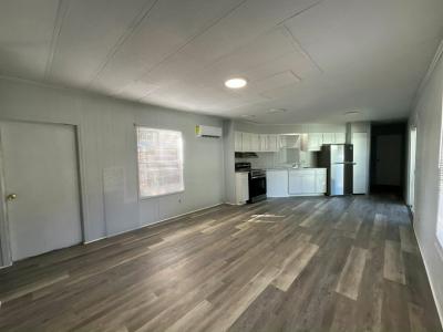 Photo 2 of 9 of home located at 11240 N Northwood Dr. #112 Inglis, FL 34449