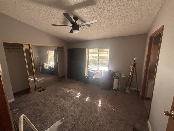 1986 Silvercrest n/a Mobile Home