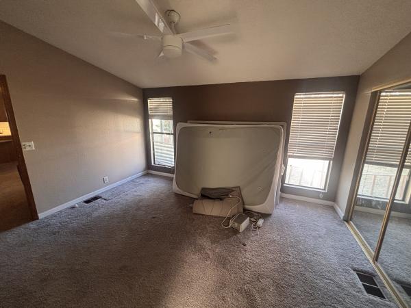 1986 Silvercrest n/a Mobile Home