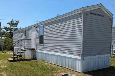 Mobile Home at 250 Nelle Avenue # 33 Panama City, FL 32404