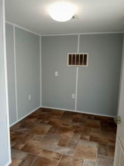 Photo 3 of 8 of home located at 250 Nelle Avenue # 33 Panama City, FL 32404