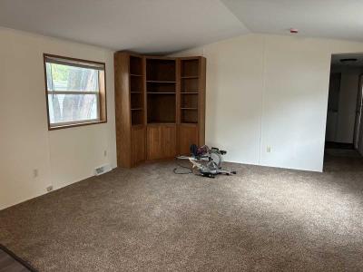 Photo 5 of 11 of home located at 3217 93rd Ave NE Blaine, MN 55449