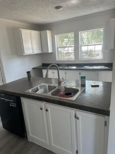 Photo 2 of 13 of home located at 1583 Dean Dr. Prattville, AL 36067