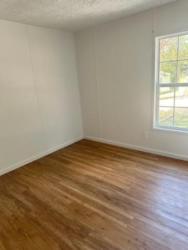 2012 Waverly Mobile Home