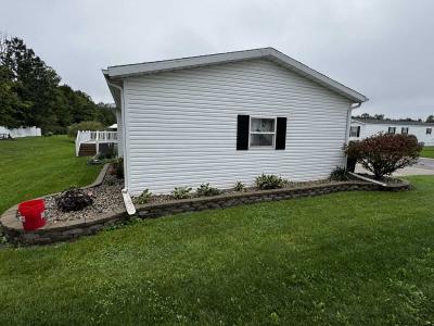 Photo 4 of 32 of home located at 7440 Gallop Trail Caledonia, MI 49316