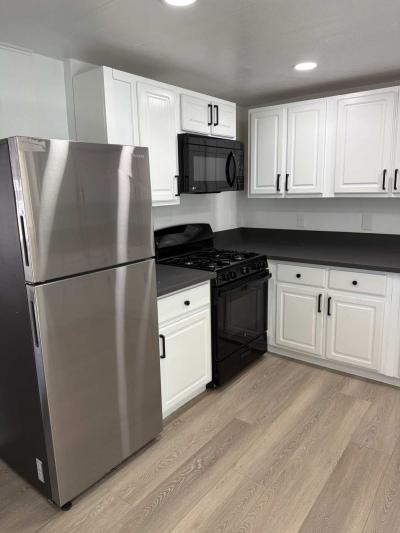 Photo 3 of 8 of home located at 1601 S Sandhill Rd Las Vegas, NV 89104