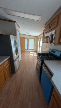 2001 Four Seasons Manufactured Home