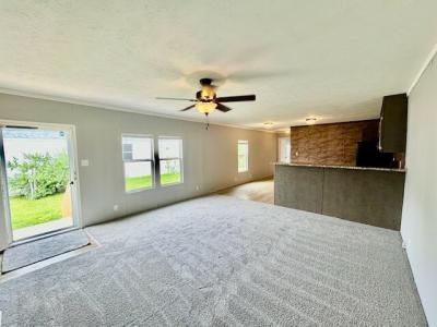 Photo 5 of 19 of home located at 10082 Flora Rd. Harrison, OH 45030