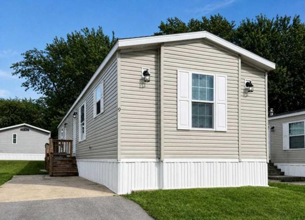 2018  Mobile Home For Sale