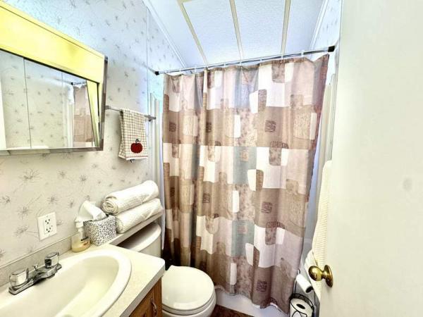 1998 Park Manufactured Home