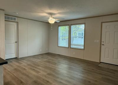 Photo 3 of 11 of home located at 17158 Kropf Avenue Davisburg, MI 48350
