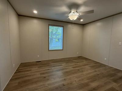Photo 5 of 11 of home located at 17158 Kropf Avenue Davisburg, MI 48350