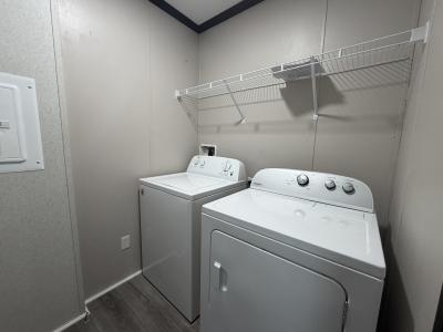 Photo 4 of 9 of home located at 158 Brookside Manor Goshen, IN 46526