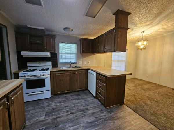 1990 Skyline Silver Springs Mobile Home