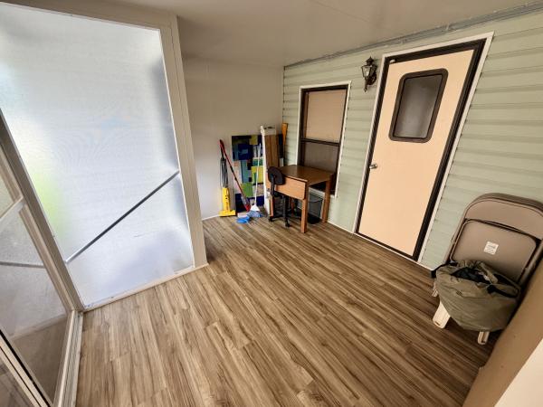 1989 Mobile Home
