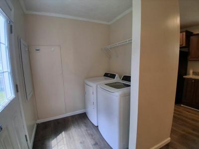 Photo 5 of 10 of home located at 7333 Pine Forest Rd #13 Pensacola, FL 32526