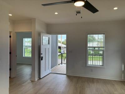 Photo 2 of 17 of home located at 556 Stanleys Cay Vero Beach, FL 32966