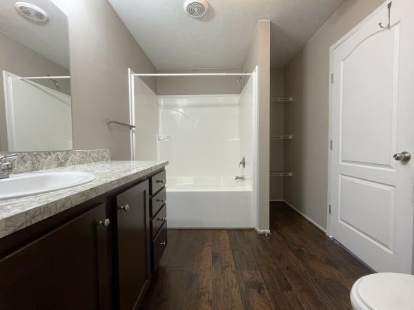 2017 Clayton 81SUN16763 Mobile Home