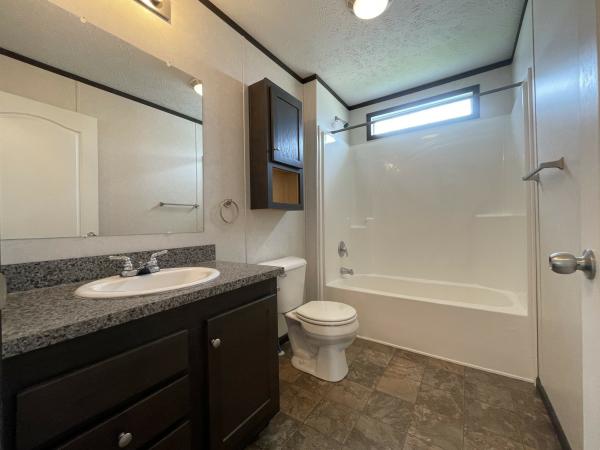 2018 Clayton 95SUN28523 Mobile Home