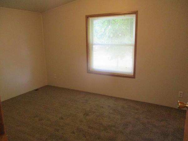 1998 Schult n/a Mobile Home