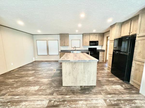 2024 Clayton Homes Inc Mobile Home For Sale