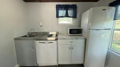 Photo 3 of 5 of home located at 14035 W. River Road Cabin B Inglis, FL 34449