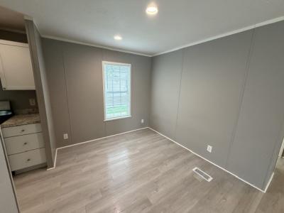 Photo 4 of 10 of home located at 236 Kelly Court Newport, MI 48166