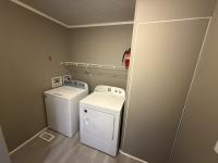 2018 Champion RA2860205 Mobile Home