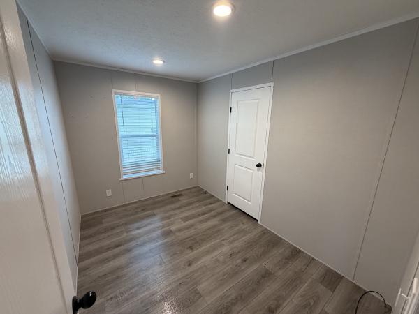 2025 Champion RAP1666H32085 Mobile Home