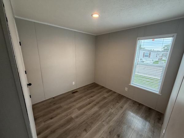 2025 Champion RAP1666H32085 Mobile Home